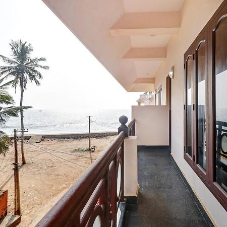 Itsy Hotels The Waters Edge Beach Resort Kovalam Buitenkant foto
