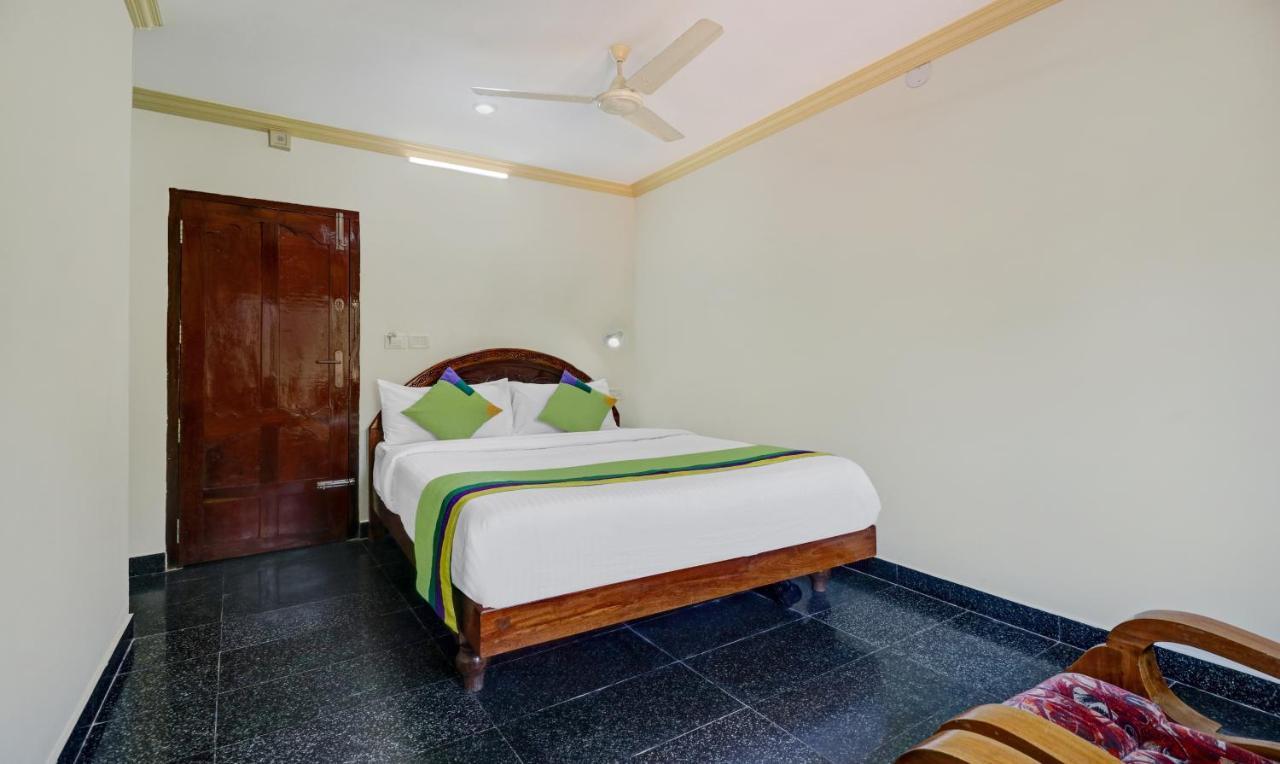 Itsy Hotels The Waters Edge Beach Resort Kovalam Buitenkant foto